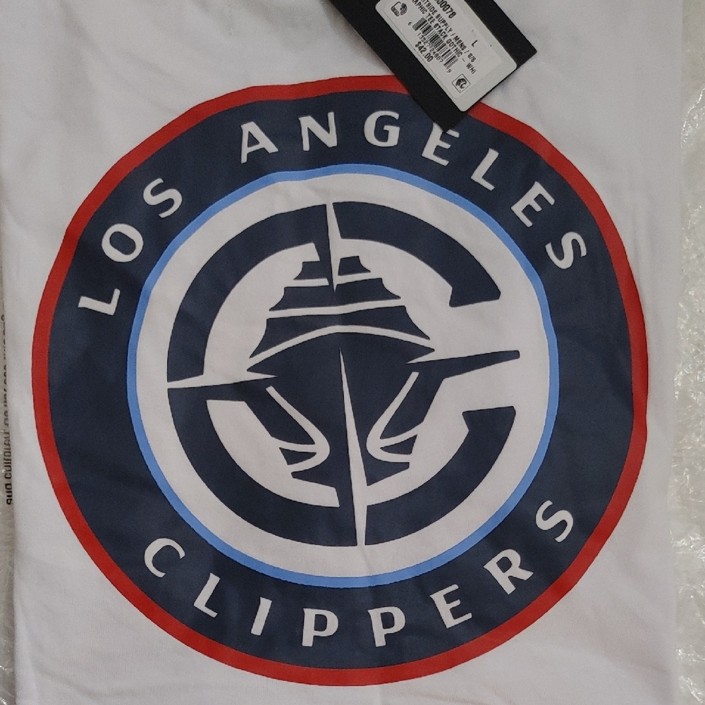 LA Clippers Team Store Graphic T